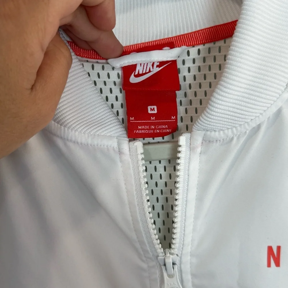 Nike Women's White Bomber Jacket - Picture 3 of 13